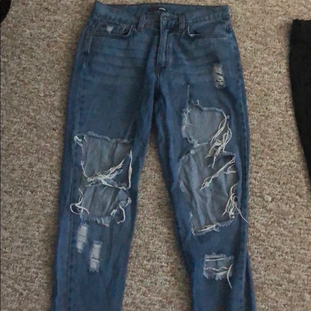 Ripped Jeans